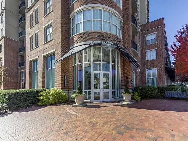 325 E Paces Ferry Rd NE #1410 — Photo 1