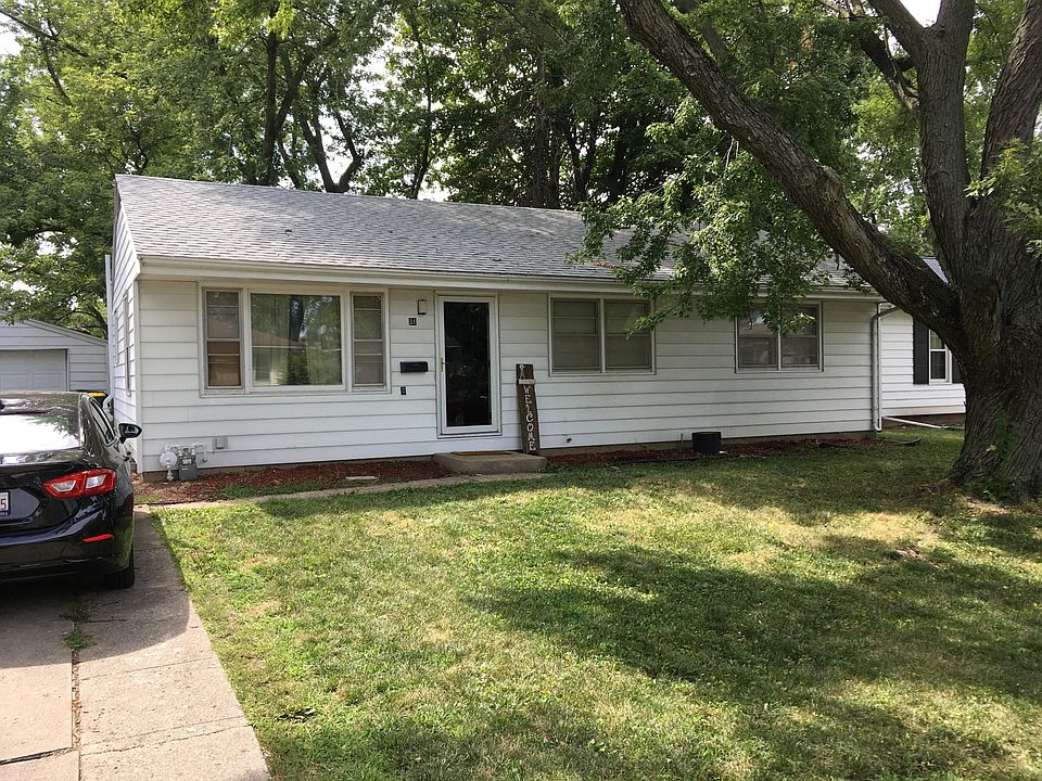 31 Delaine Dr, Normal, IL 61761 Zillow