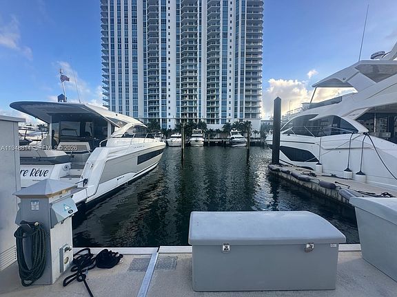 2nd image of 17211 Biscayne Blvd #51