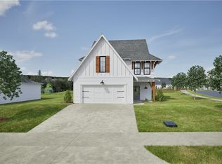 17 Firefly Ln, Opelika, AL 36804