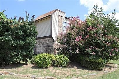 1st image of 401 12th Ave SE Unit 217-1