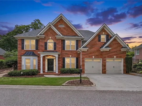 766 Oak Shire Ct, Gainesville, GA 30501