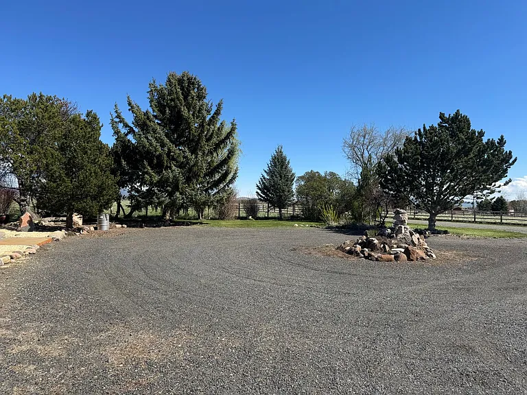 225 Mission View Dr — Photo 28