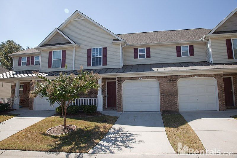 1st image of 210 Fox Creek Blvd