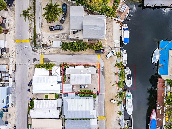 2nd image of 325 Calusa St #252