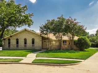 1312 Glenbrook Dr, Irving, TX 75061