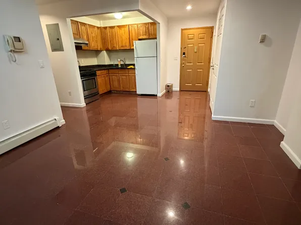 (undisclosed Address), Flushing, NY 11355