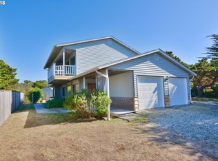 799 Kensington Ave, Bandon, OR 97411