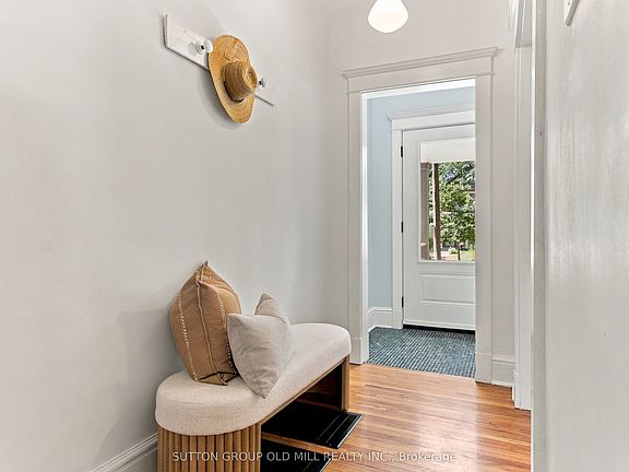 4th image of 73 Laws St