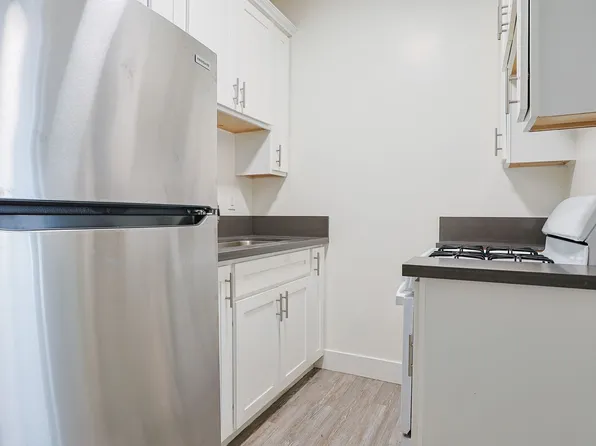 Norton, 1111 S Norton Ave APT 208, Los Angeles, CA 90019