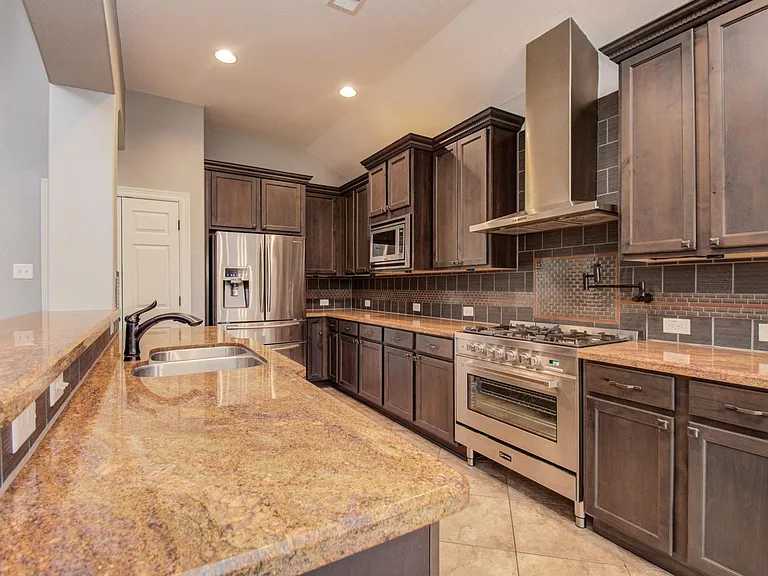3529 Firenze Dr — Photo 6
