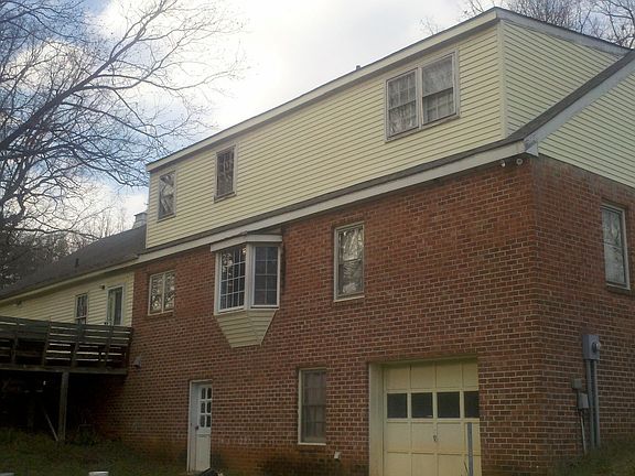 Basement shop/garage/bay