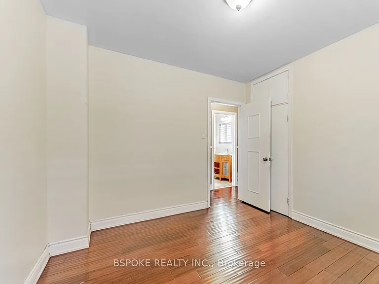 252 Thistle Down Blvd #UPPER — Photo 19