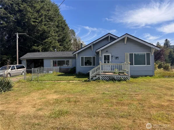 762 Elochoman Valley Road, Cathlamet, WA 98612