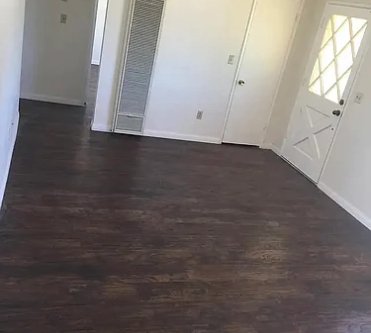 2 bed, 816 sqft, $1,600 — Photo 1