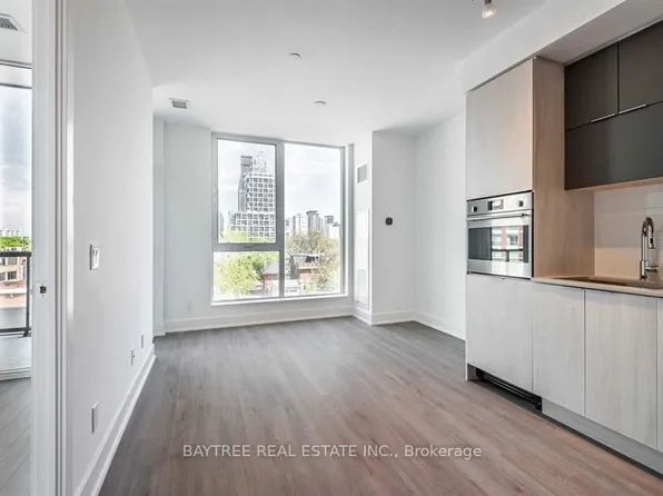 1 Belsize Dr #522, Toronto, ON M4S 0B9