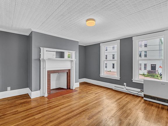 3rd image of 79 Hill Street