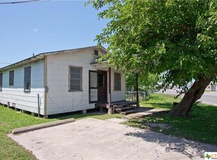 2807 Port Lavaca Dr, Victoria, TX 77901