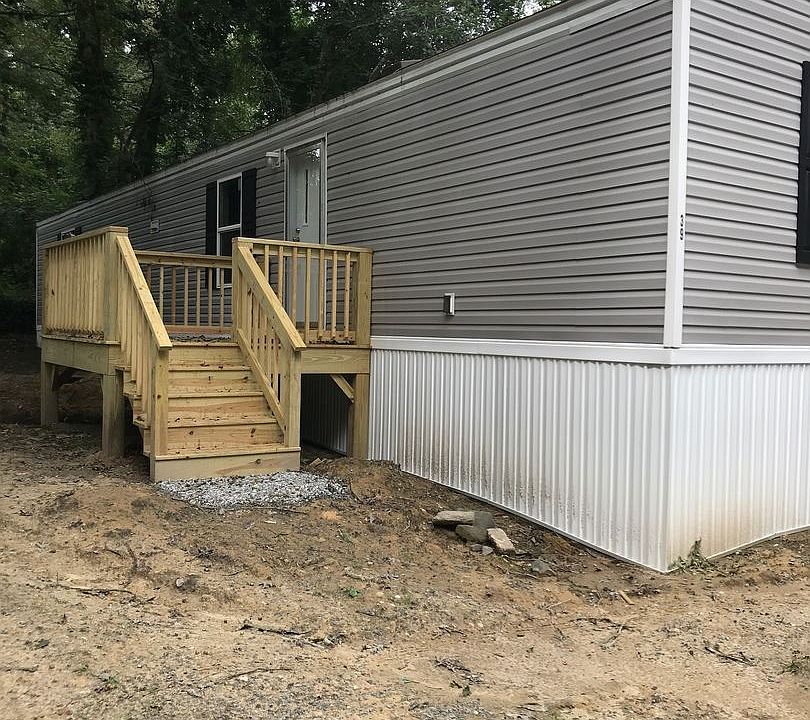 1st image of 39 Merritt Ln