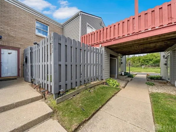 5031 Well Fleet Dr, Dayton, OH 45426