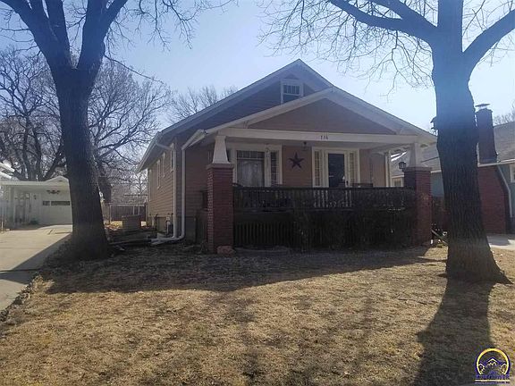 3rd image of 736 Lincoln St