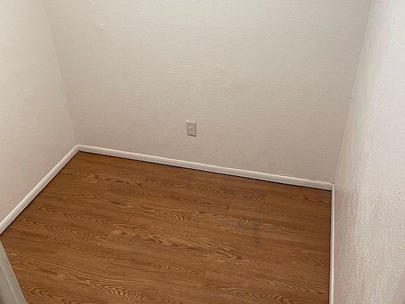 3rd image of 1539 13th Ave #1541