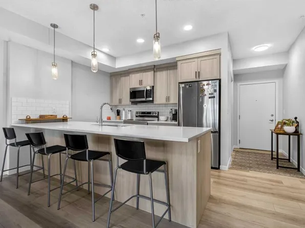 33 N Carringham Gate NW #3119, Calgary, AB T3P 2H6
