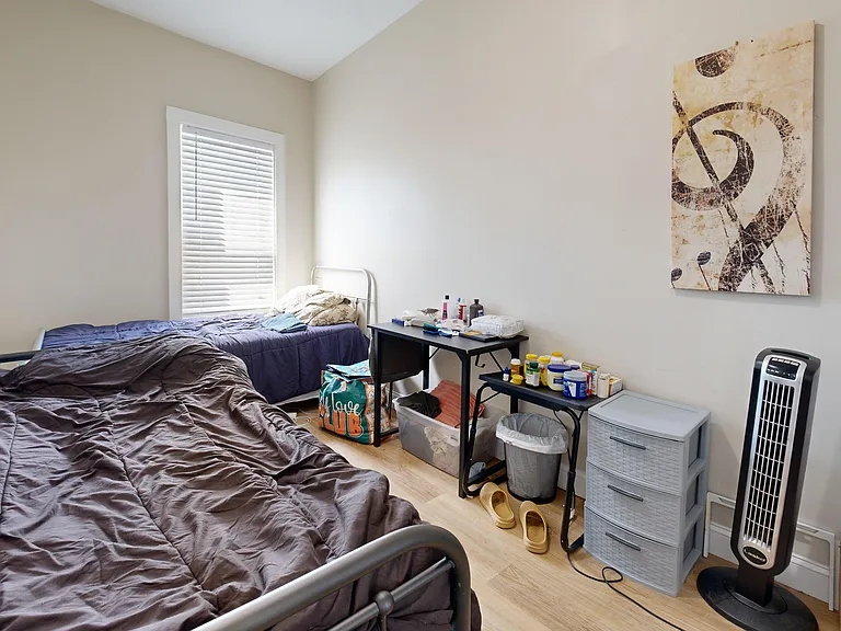 368 Chelmsford St #2R — Photo 8