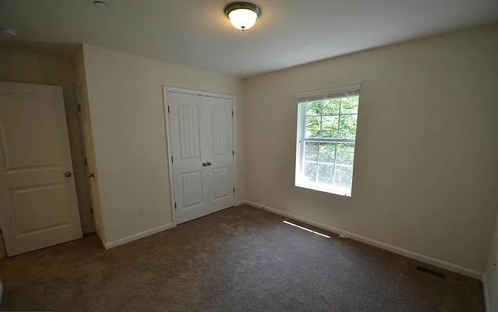 5917 Sneed Dr — Photo 18