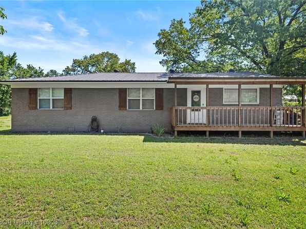 3138 Twin Oaks Rd, Van Buren, AR 72956