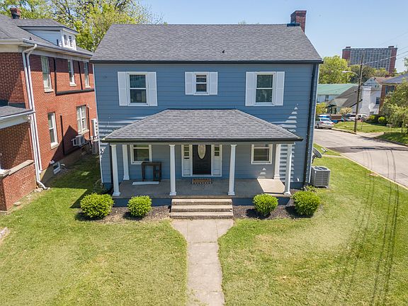 2nd image of 1 Wellington Ct