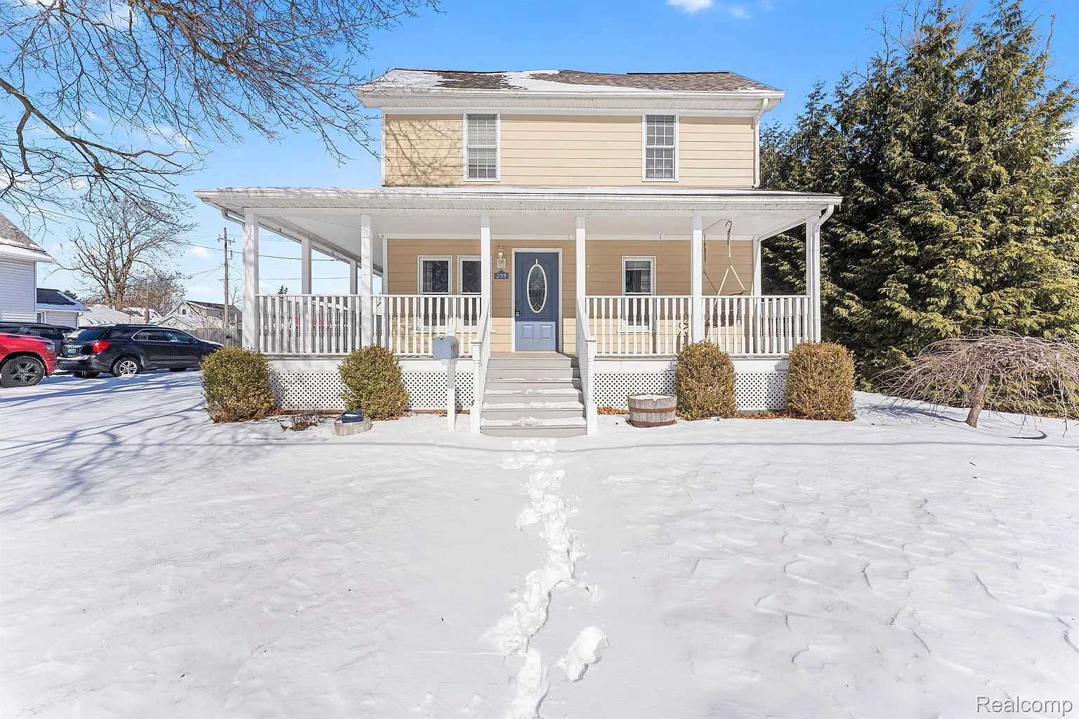 255 Hurd St photo 1