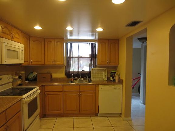 3rd image of 3783 Mil Lake Ct
