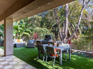 640 Palmera Ave, Pacific Palisades, CA 90272