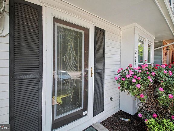 4th image of 16125 Alexander Pl