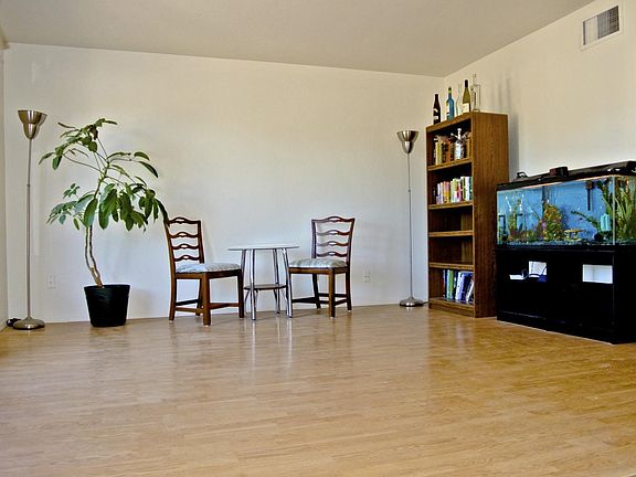 4th image of 7650 E Desert Arbors St