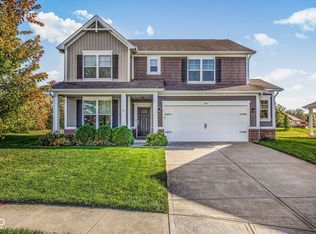 745 S Summerhaven Ct, New Palestine, IN 46163