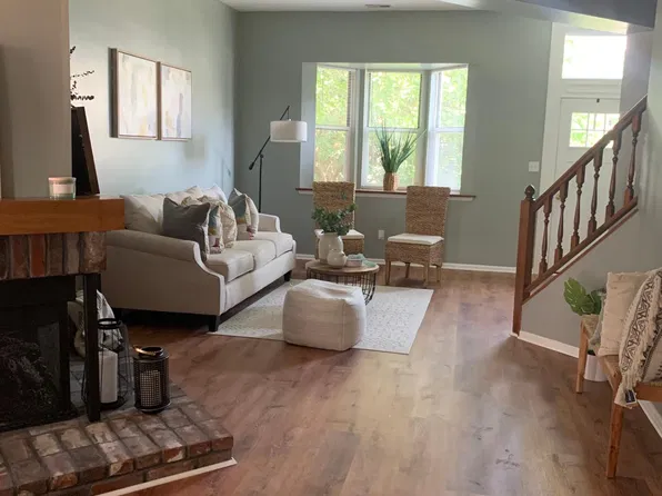 2747 Park Ave, Saint Louis, MO 63104