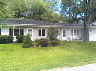 15611 Colfax St, Lowell, IN 46356
