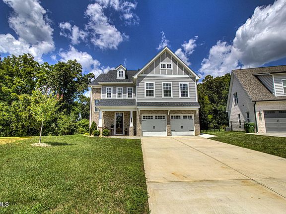 4th image of 637 Karch Dr