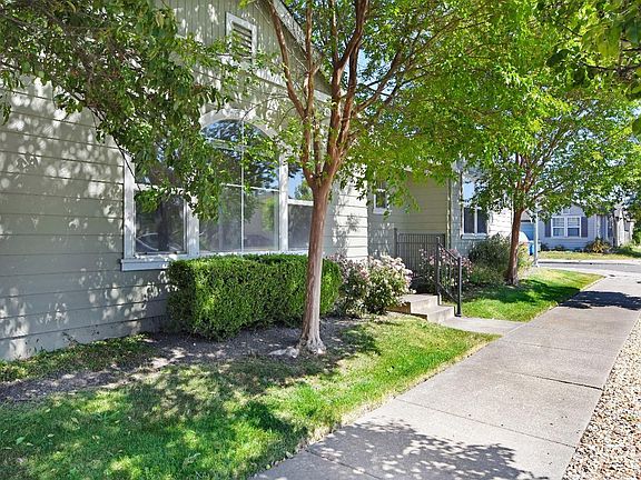 5th image of 2766 Cumberland Street