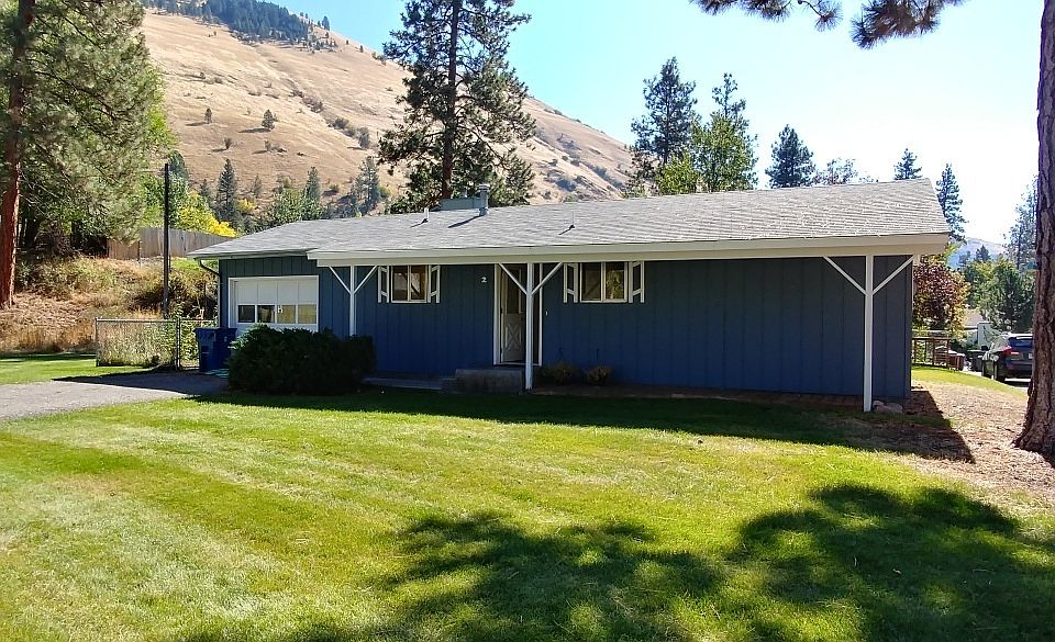 1st image of 18 Charis Ln Unit 2
