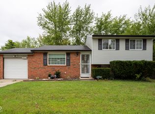 2631 N Pawnee Dr, Indianapolis, IN