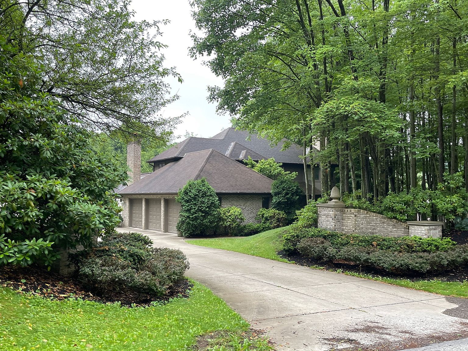 160 Hickory Dr, Beaver Falls, PA 15010 Zillow