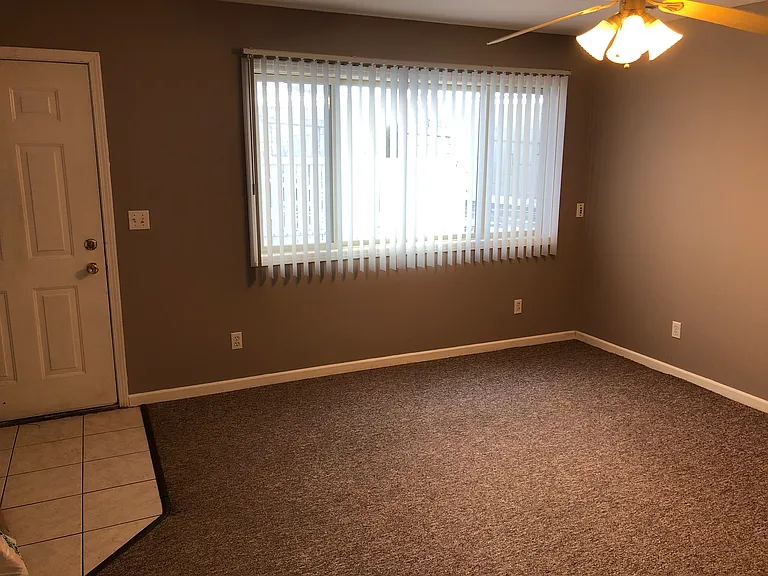 610 Rose St #B — Photo 15