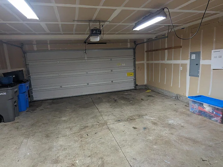 1320 NW 19th Ct — Photo 31