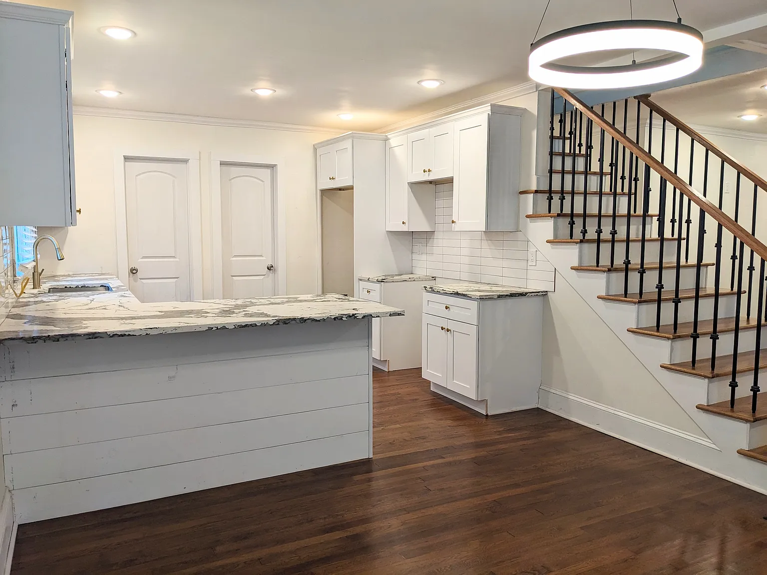 15 Burbank Dr NW — Photo 3
