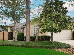 15 Rockledge Dr, Spring, TX 77382