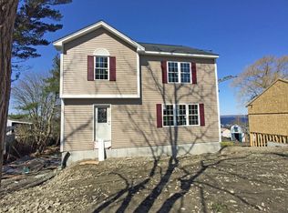 383 Bayview St, Fall River, MA 02724