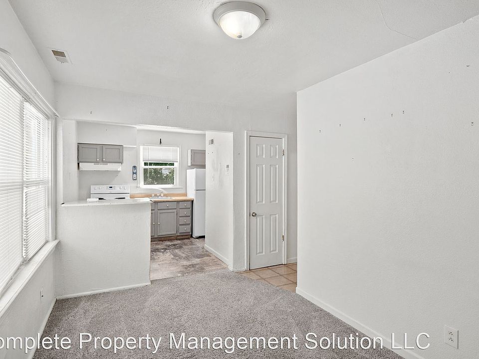 1st image of 350 Mueller Ave